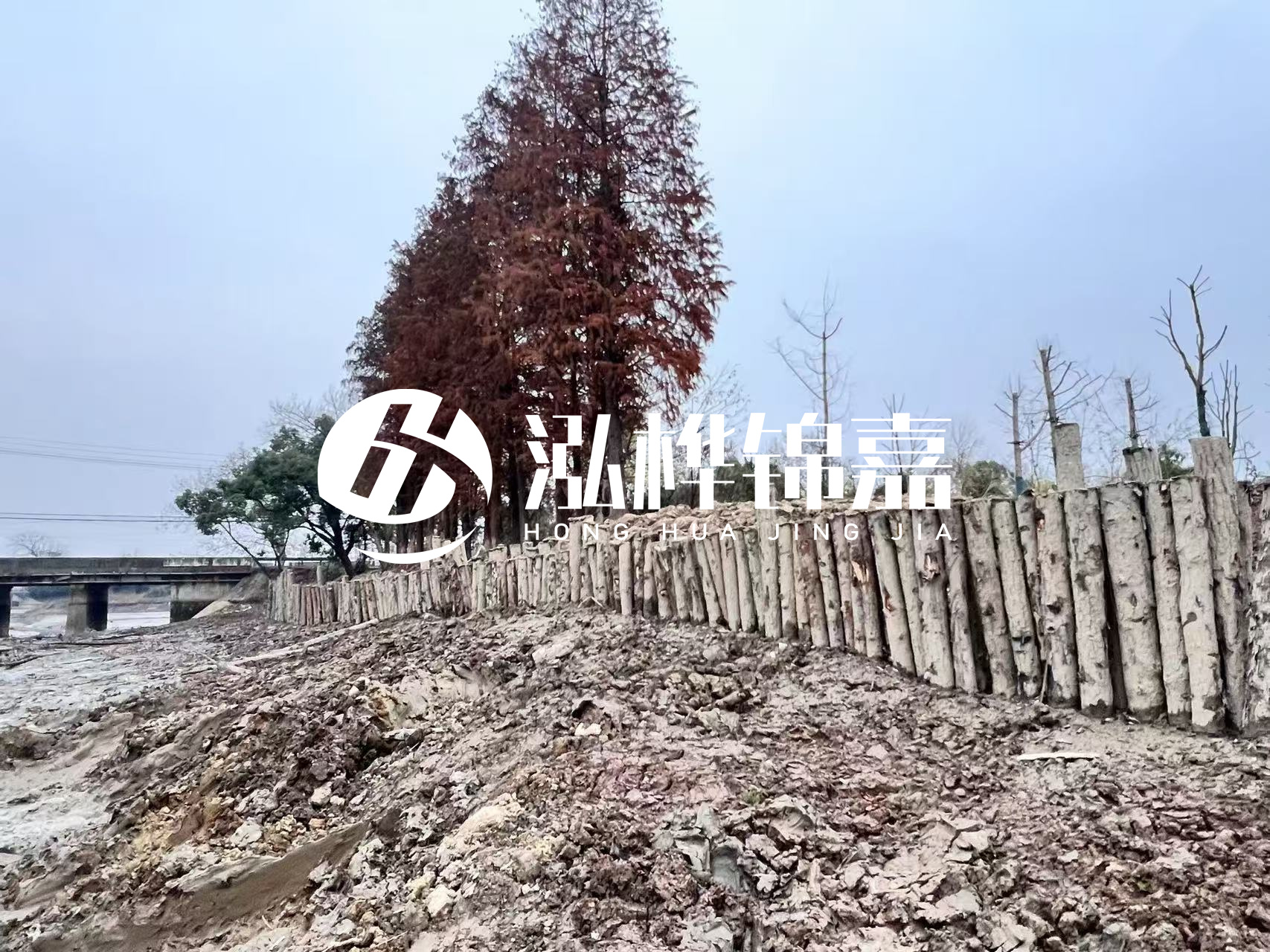 平?jīng)鐾跈C(jī)打木樁專(zhuān)業(yè)施工-松木樁工程量怎么計(jì)算的？