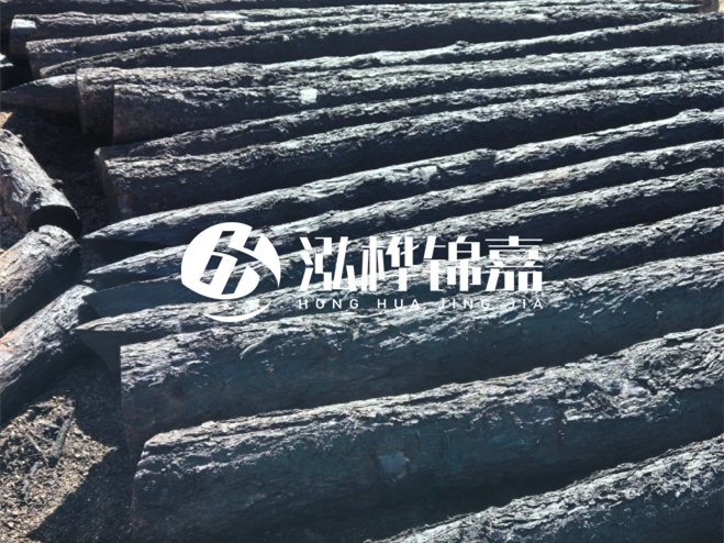 經(jīng)過防腐處理的松木樁價格貴多少？炭化處理的松木樁貴多少？