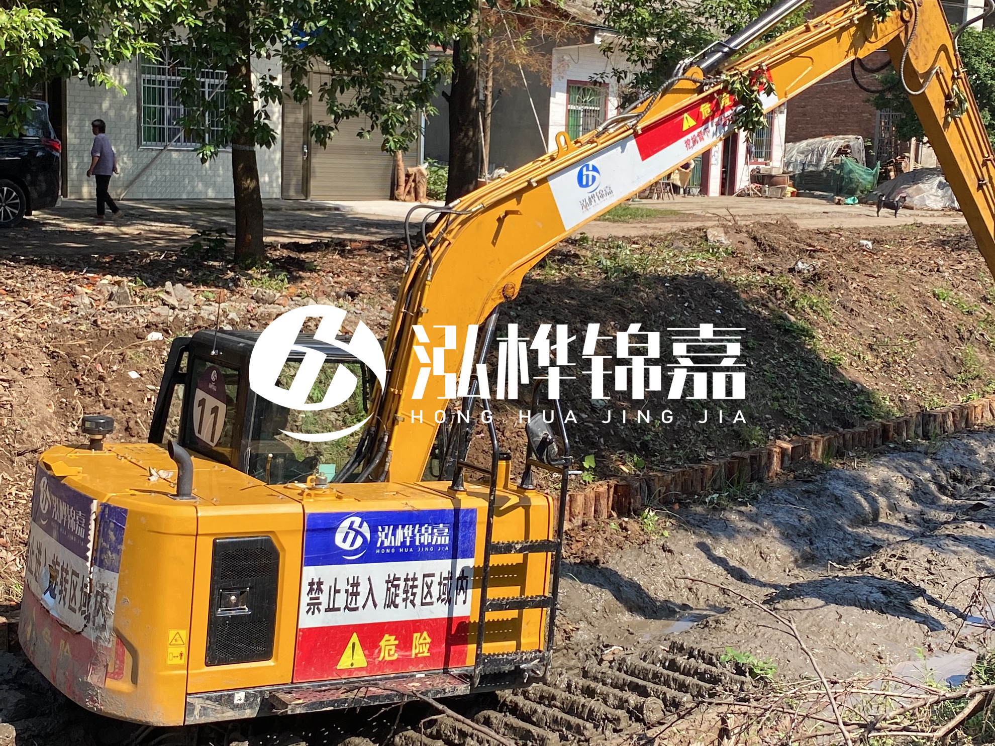 江蘇松木樁廠家泓樺錦嘉 - 6 米小頭 10 公分木樁多少錢？