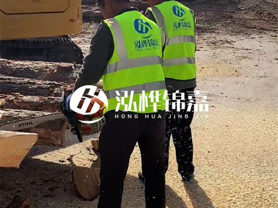 護坡木樁哪里有的買？2米松木樁直徑14價格多少錢？