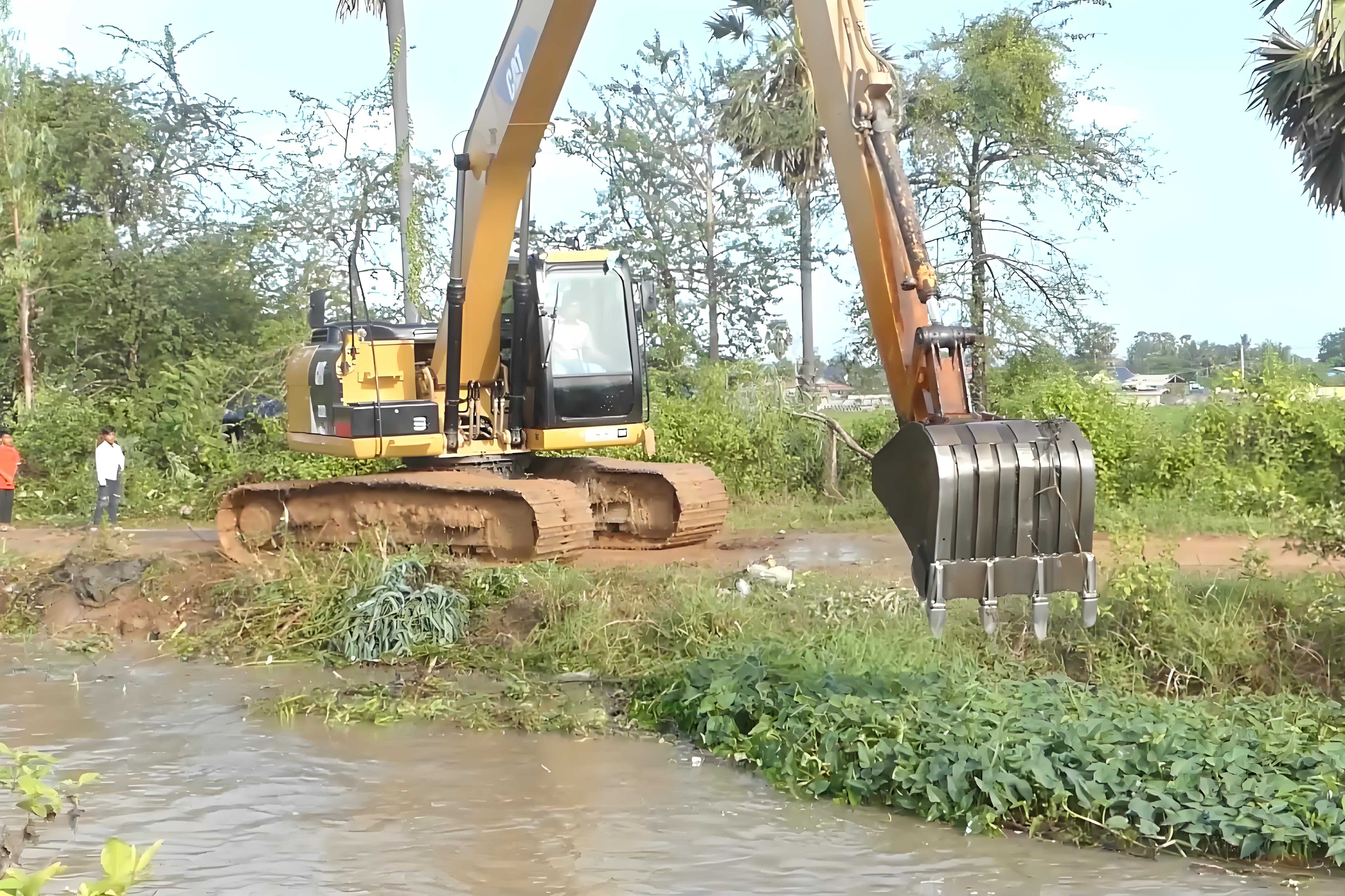 甘肅水挖清淤團隊泓樺錦嘉-挖泥船清淤多少錢一方？