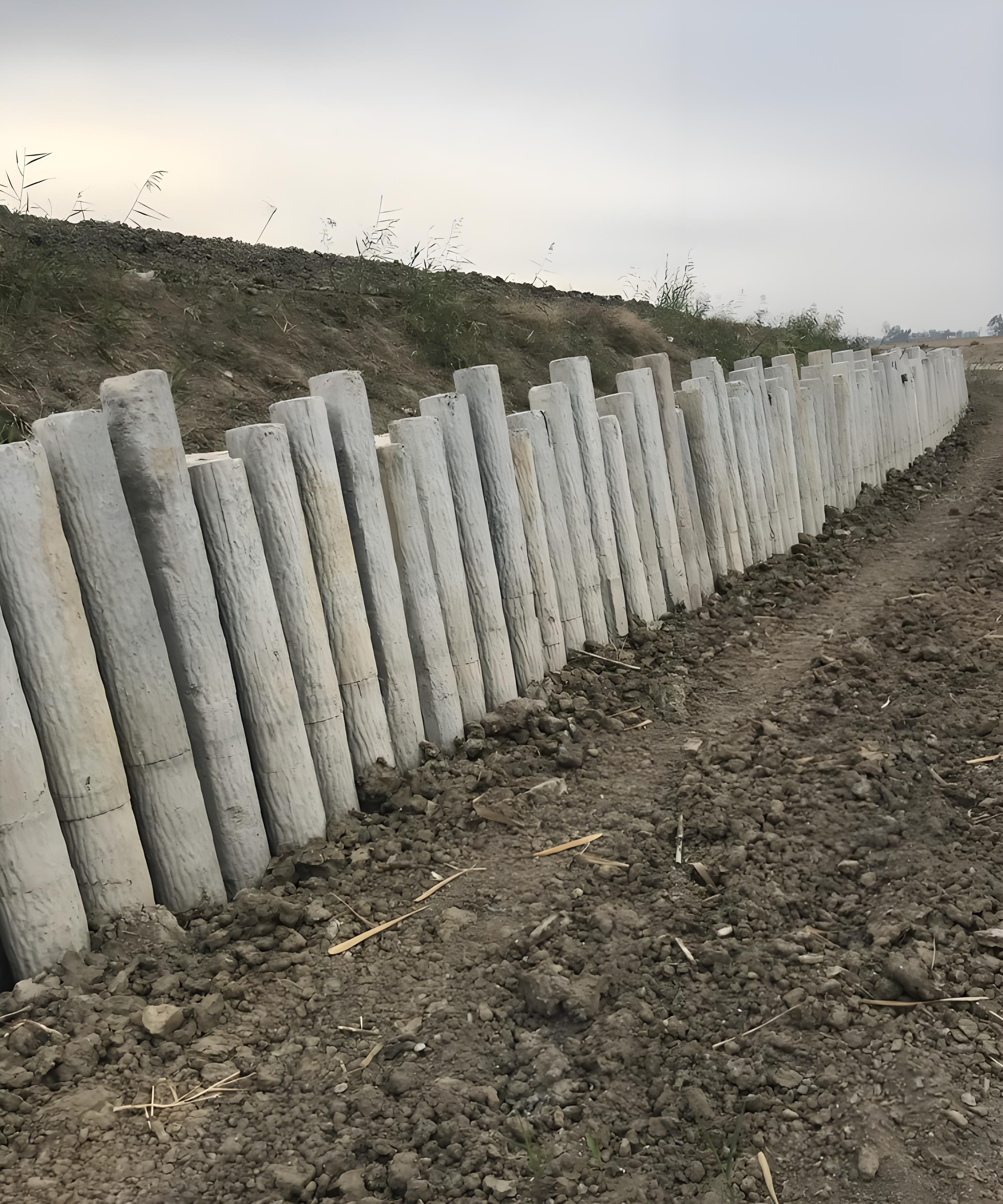 水泥樁批發(fā)廠家泓樺錦嘉-混凝土圓樁施工的配筋要求是什么？