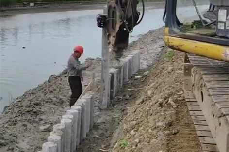 水泥樁廠家泓樺錦嘉-2米水泥樁施工多少錢(qián)一根？	